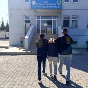 uyusturucu suclusu yakalandi UDTb3Gqt