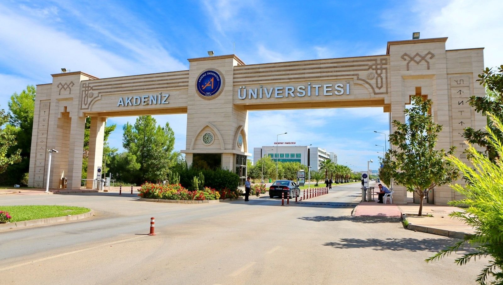 akademisyenlerden sgkya usulsuz tahsilat ve ameliyat manipulasyonu eZMVVY5Z.jpg