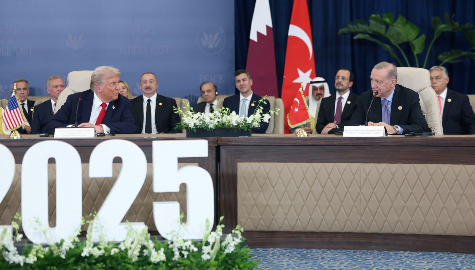 kabine uyelerinden baris zirvesi paylasimlari QsRMzjQX.jpg