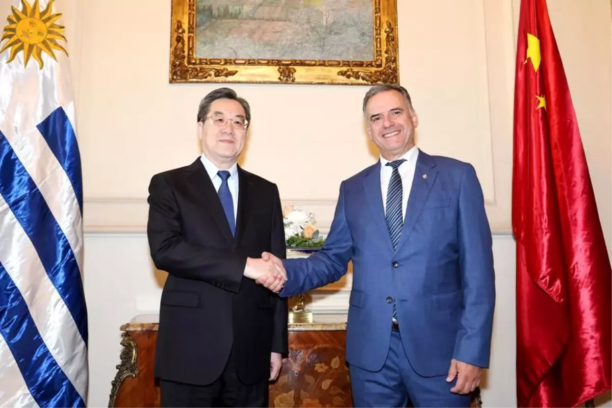 cin ve uruguay stratejik ortakligi guclendirmek icin anlasmalar imzaladi wS1Wshmx.jpg