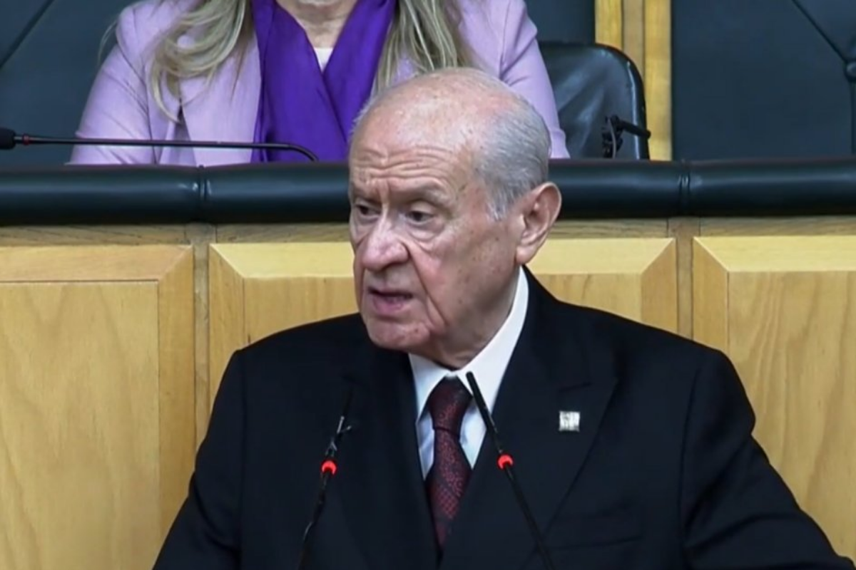 mhp lideri devlet bahceli cumhur ittifakinda catlak iddialarini yalanladi demirtasin tahliyesi icin hayirli olur dedi Wk1M2wQT.png