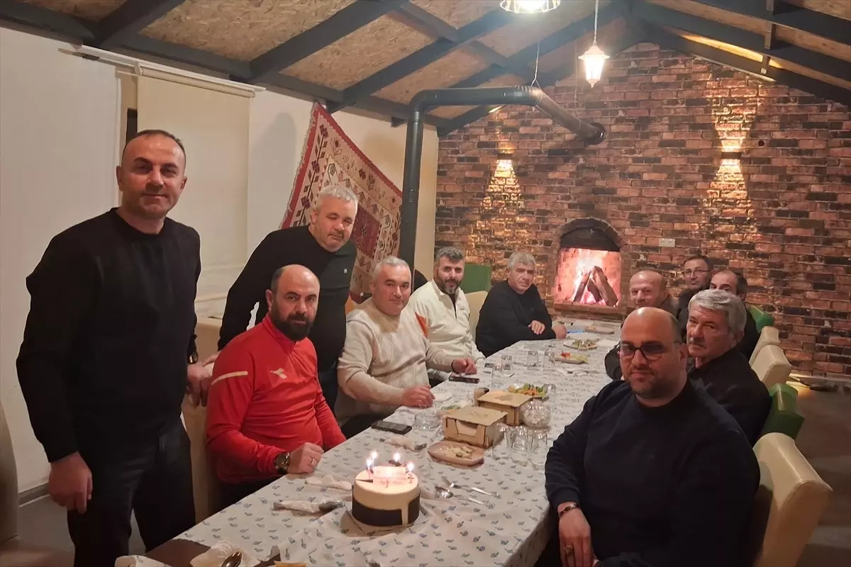 Havza’da Siyasi ve Esnaf Temsilcileri Bir Araya Geldi